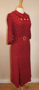 1930s afternoon dress in vintage rayon