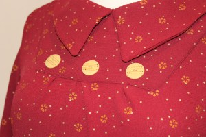 1930s afternoon dress in vintage rayon