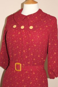 1930s afternoon dress in vintage rayon