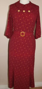 1930s afternoon dress in vintage rayon